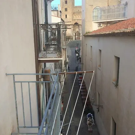 Apartment Royal Mandralisca *